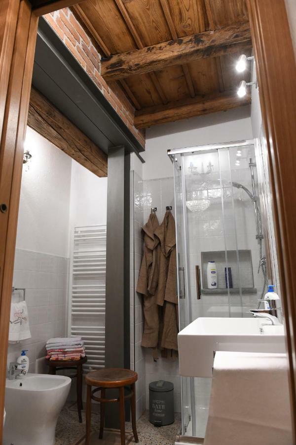 La Casa Di Eva Apartment Cuneo Luaran gambar