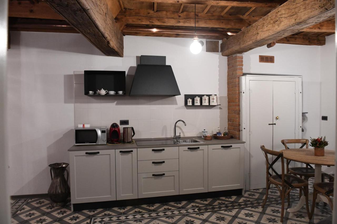 La Casa Di Eva Apartment Cuneo Luaran gambar