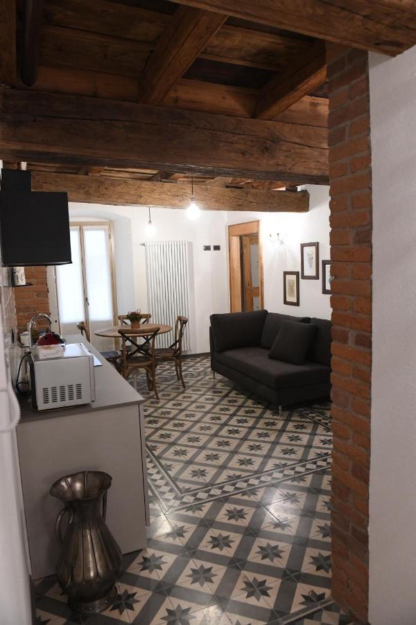 La Casa Di Eva Apartment Cuneo Luaran gambar